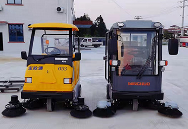 江西省宜春市宜丰县工业园区中型扫地车MN-E800W、封闭式扫地车MN-E800FB案例